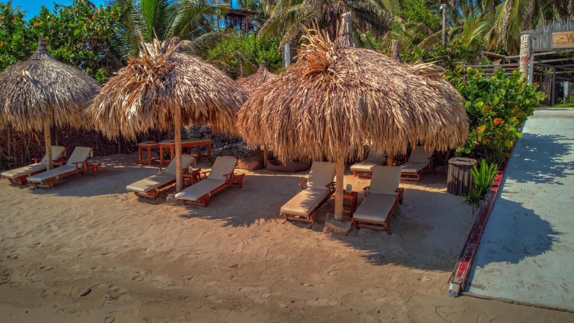 Vista Mare Beach House Cano de Loro Екстериор снимка