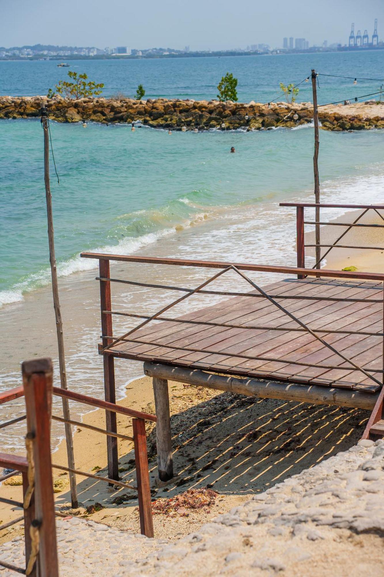 Vista Mare Beach House Cano de Loro Екстериор снимка